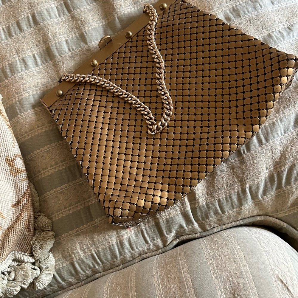 Whiting & Davis Elegant Gold Chainmail Women's Bag- Whiting and Davis